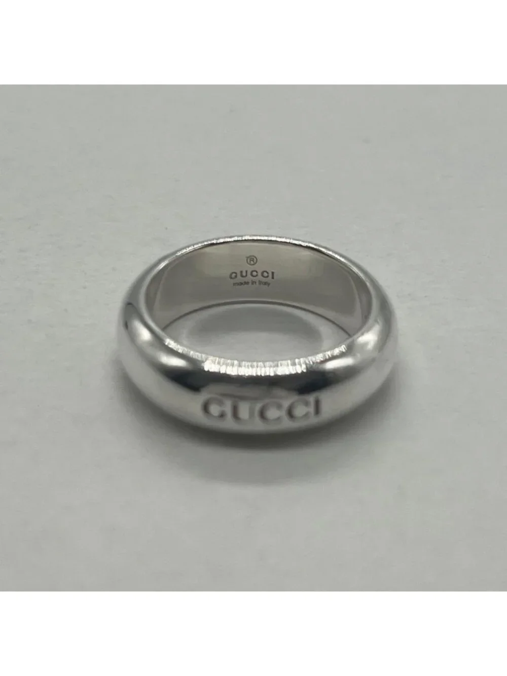 Gucci Logo 11 Ring